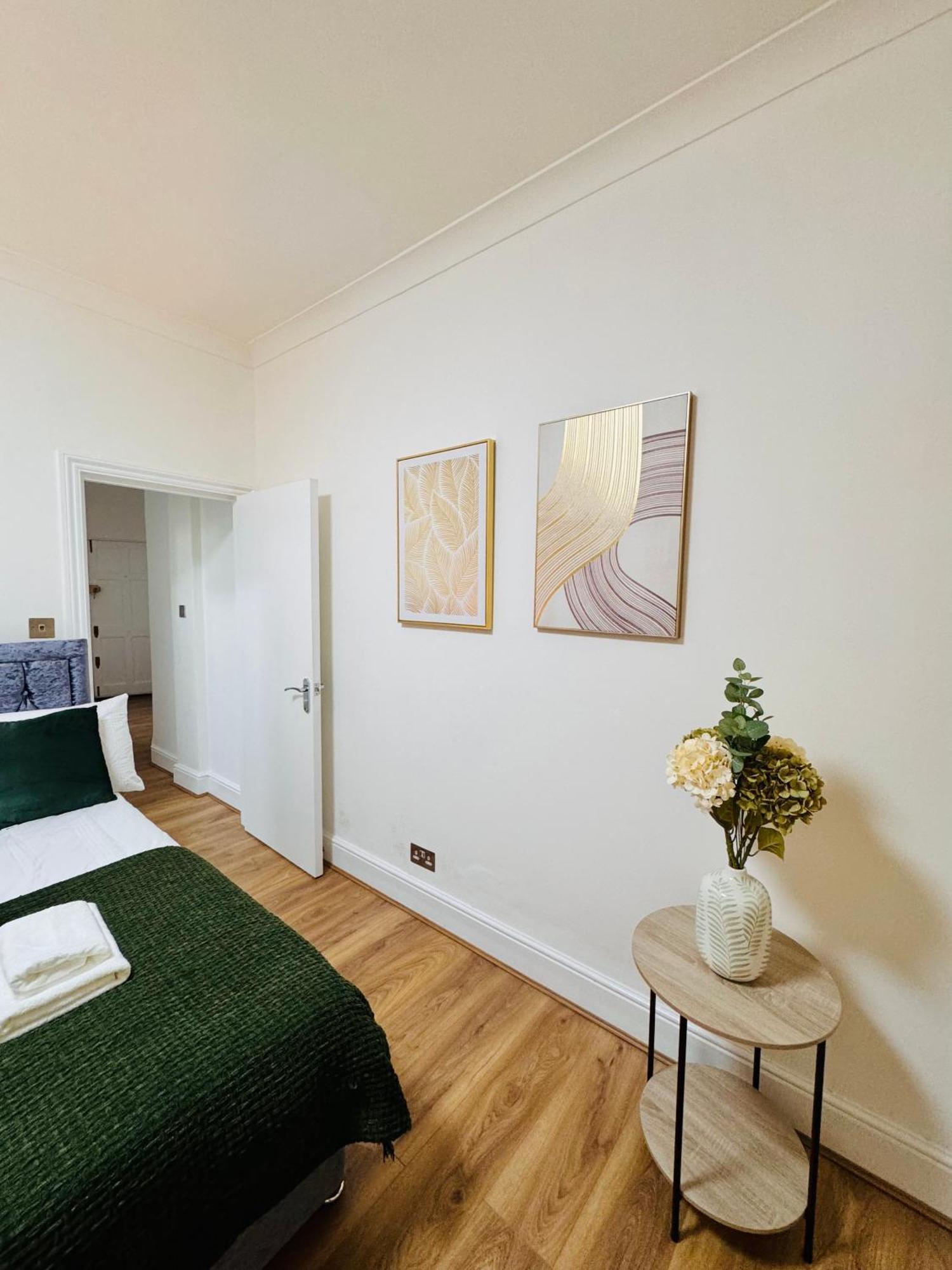 Beautiful 2Bedroom Flat In London St John Dış mekan fotoğraf